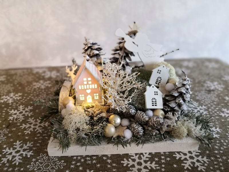 vánoční dekorace na stůl