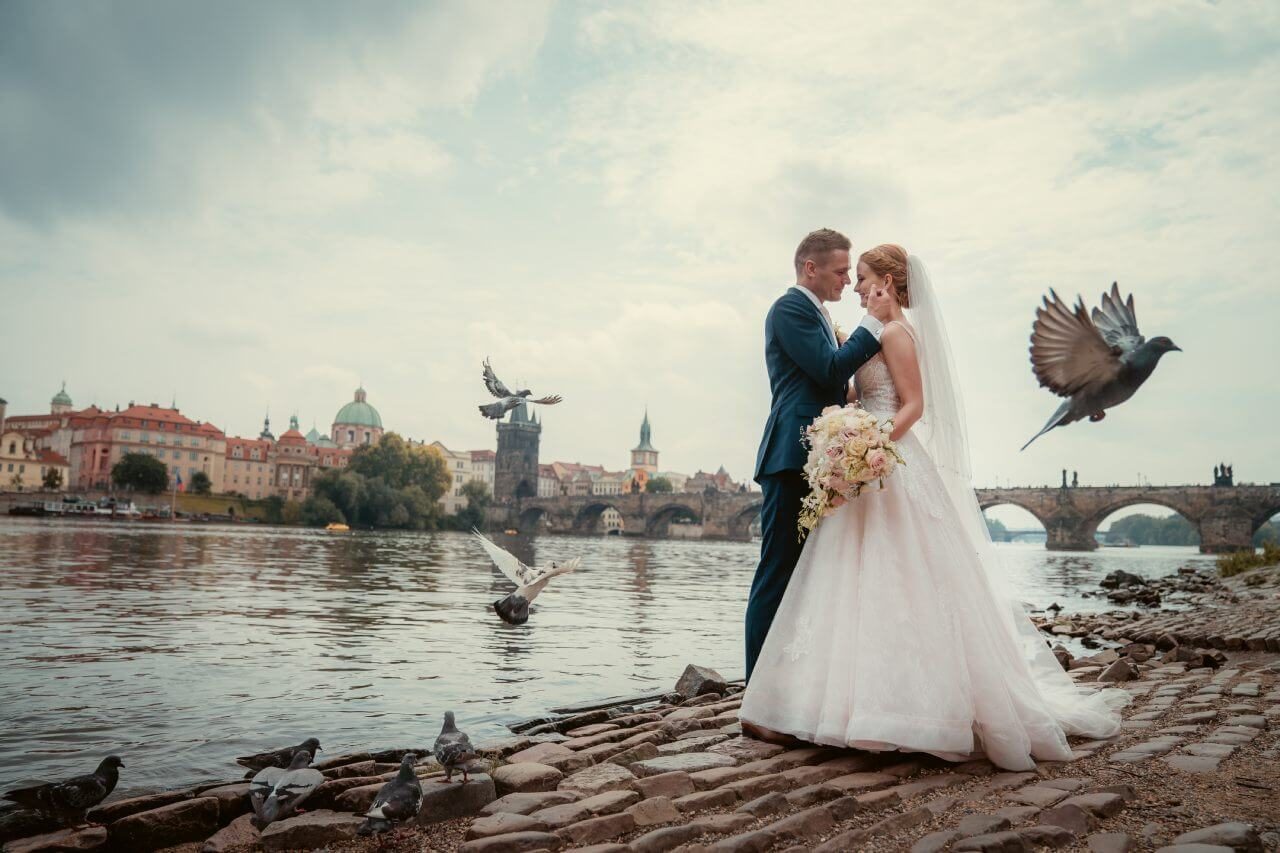 Svatební kytice pro nevěstu_profi_svatba Iva_Grébovka, Praha
