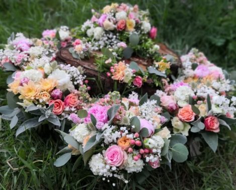 svatební květinový set v jarních barvách