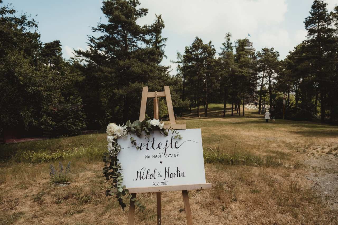 výzdoba uvítací tabule_svatba Nikol